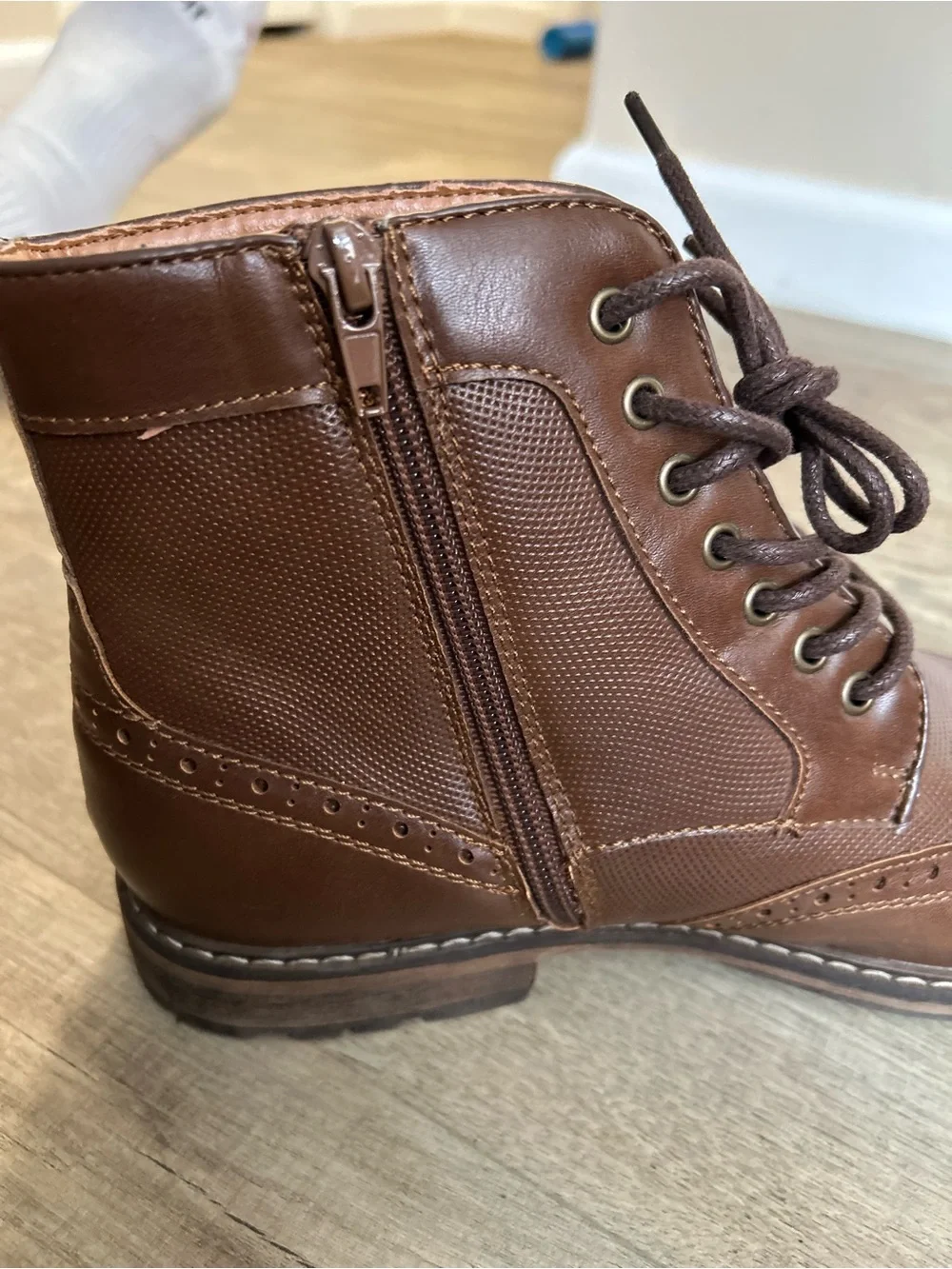 Steve Madden step up
